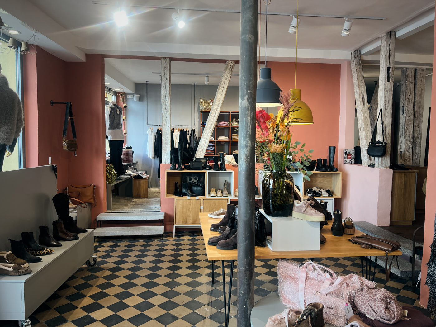 P8-HerbstWinter-2025- 6