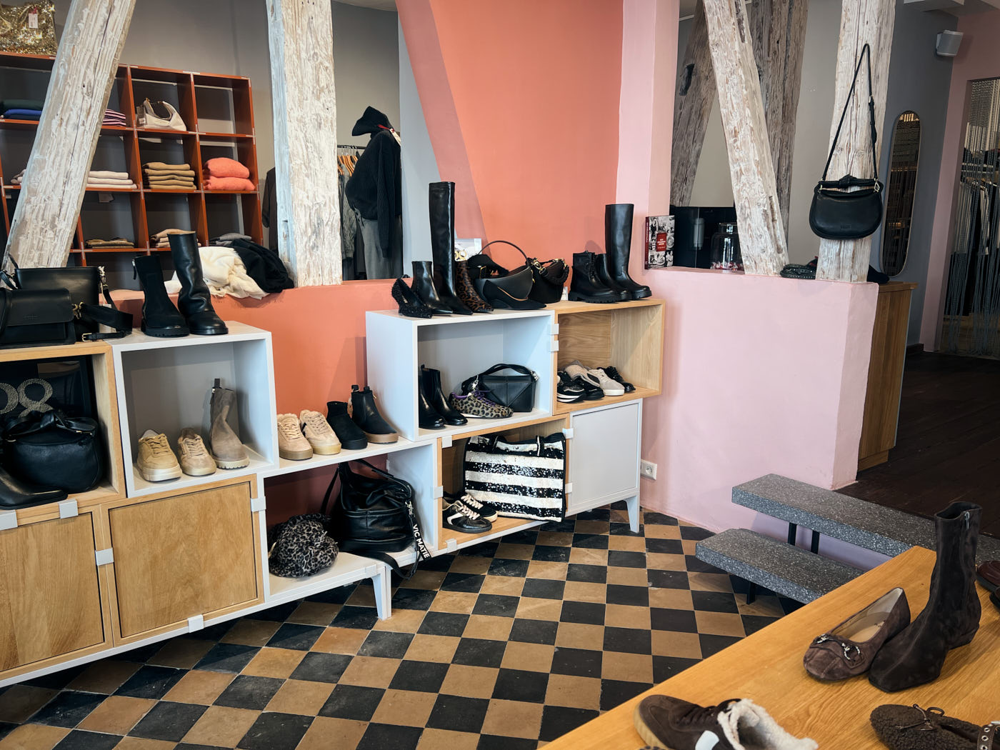 P8-HerbstWinter-2025- 9